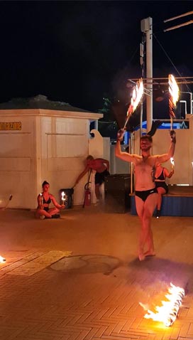 Spettacolo con il fuoco